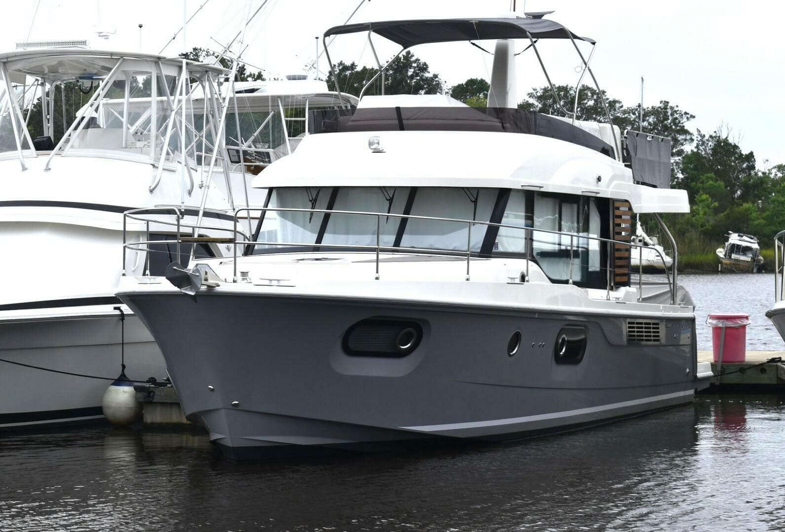 2023 Beneteau Swift Trawler 41 Fly — 2023 · 44' · Pre-Owned