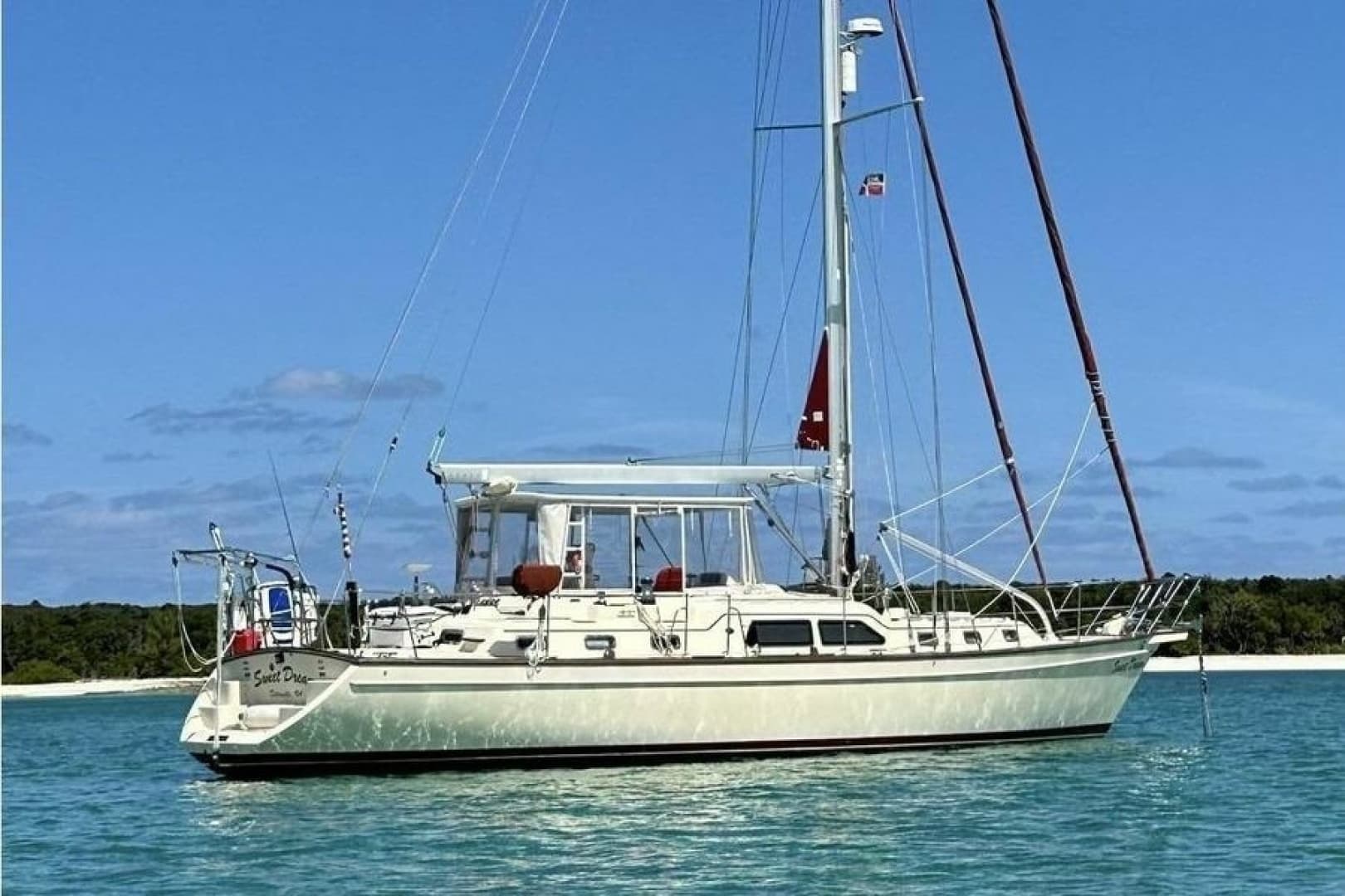 Sweet Dream — 2005 · 51' · 3 Cabins · Pre-Owned