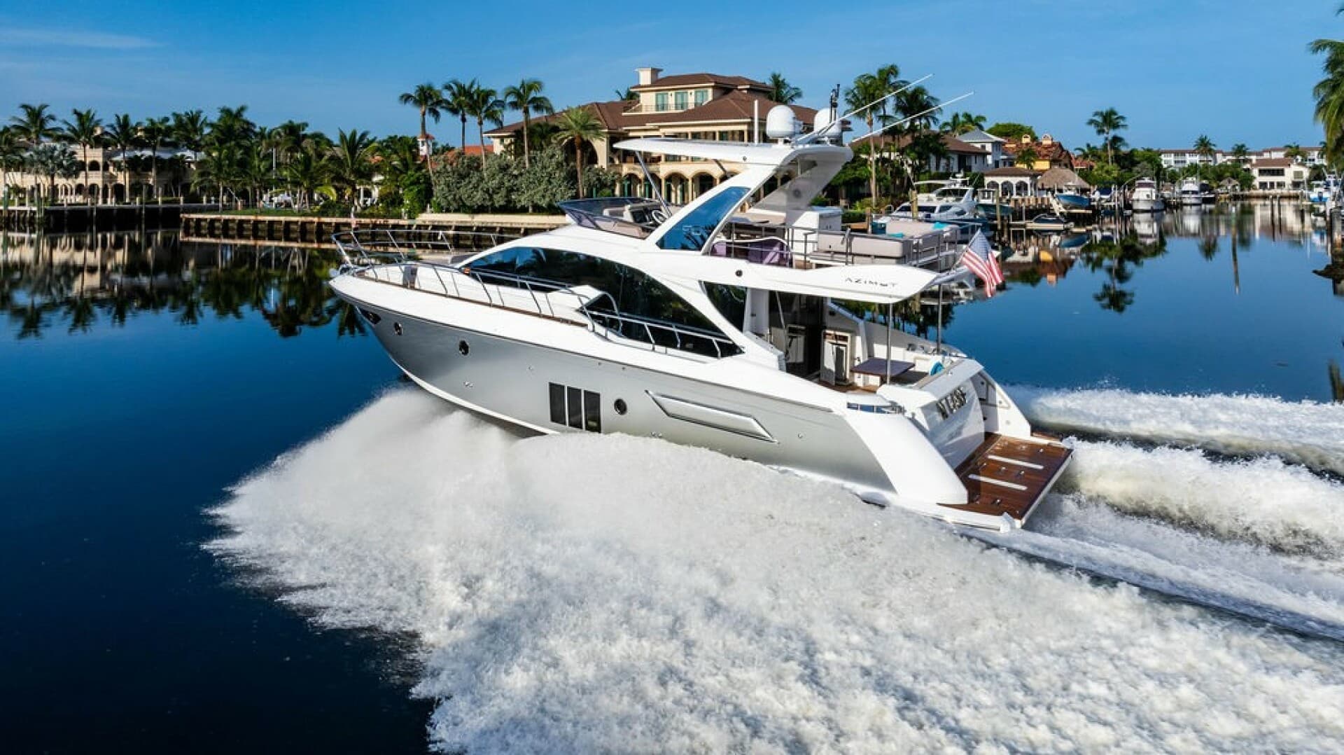At Ease — 2015 · 52' · 3 Cabins · Pre-Owned