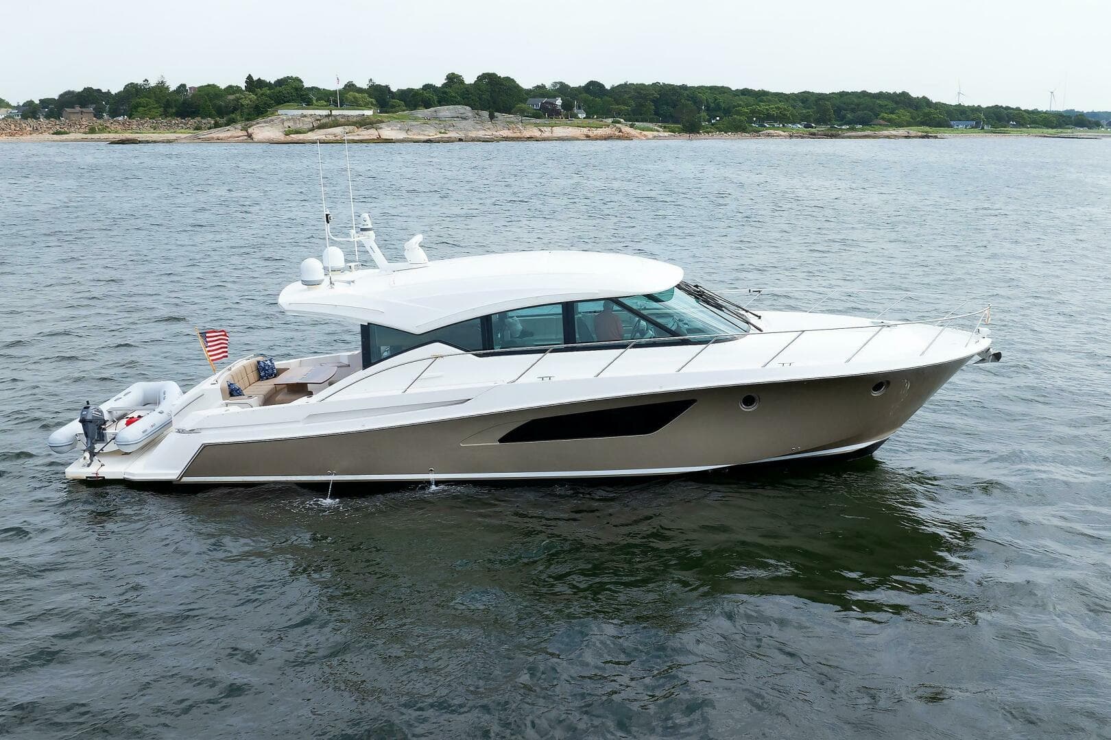 Salty Sam — 2014 · 50' · 2 Cabins · Pre-Owned
