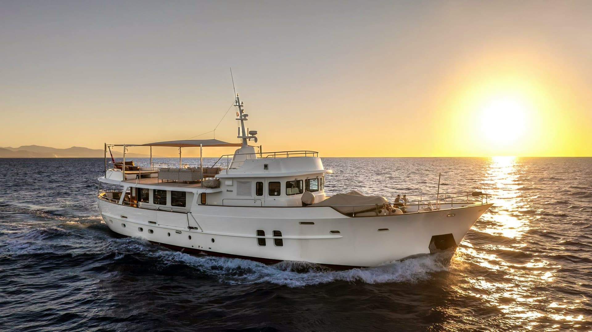 SULTANA — 1969 · 84' · 3 Cabins · Pre-Owned