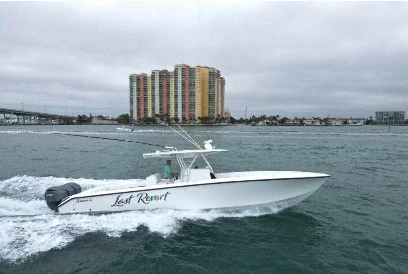 Last Resort — 2013 · 41' · Pre-Owned