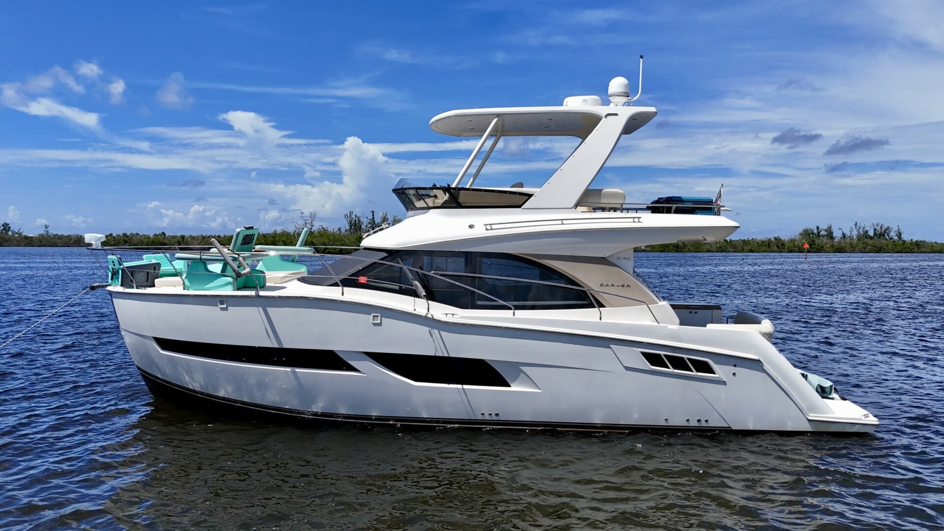 SEAS THE DAY — 2017 · 40' · 2 Cabins · Pre-Owned
