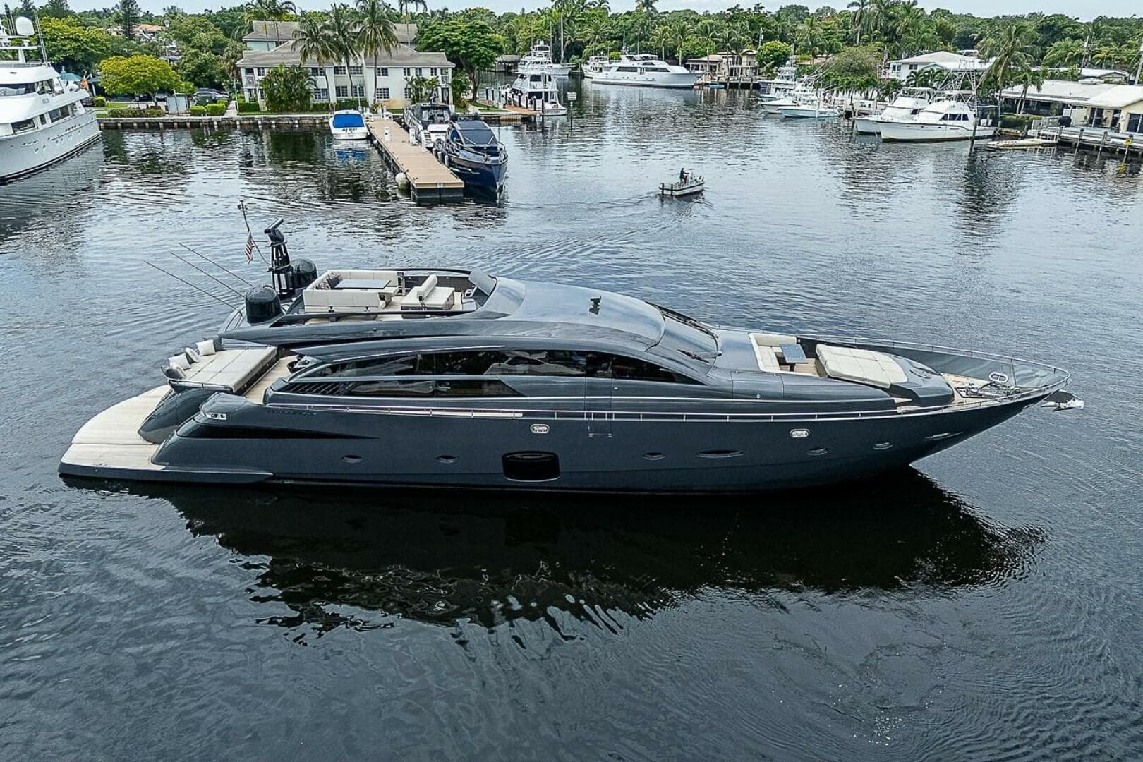 COAL BLOODED — 2014 · 92' · 4 Cabins · Pre-Owned
