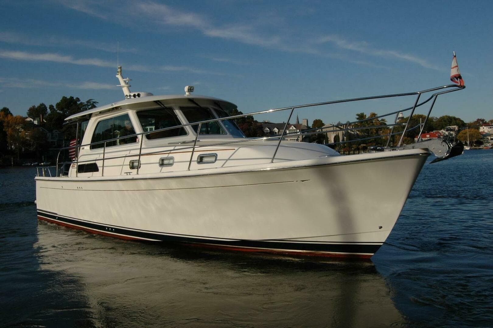 Serendipity — 2019 · 38' · Pre-Owned