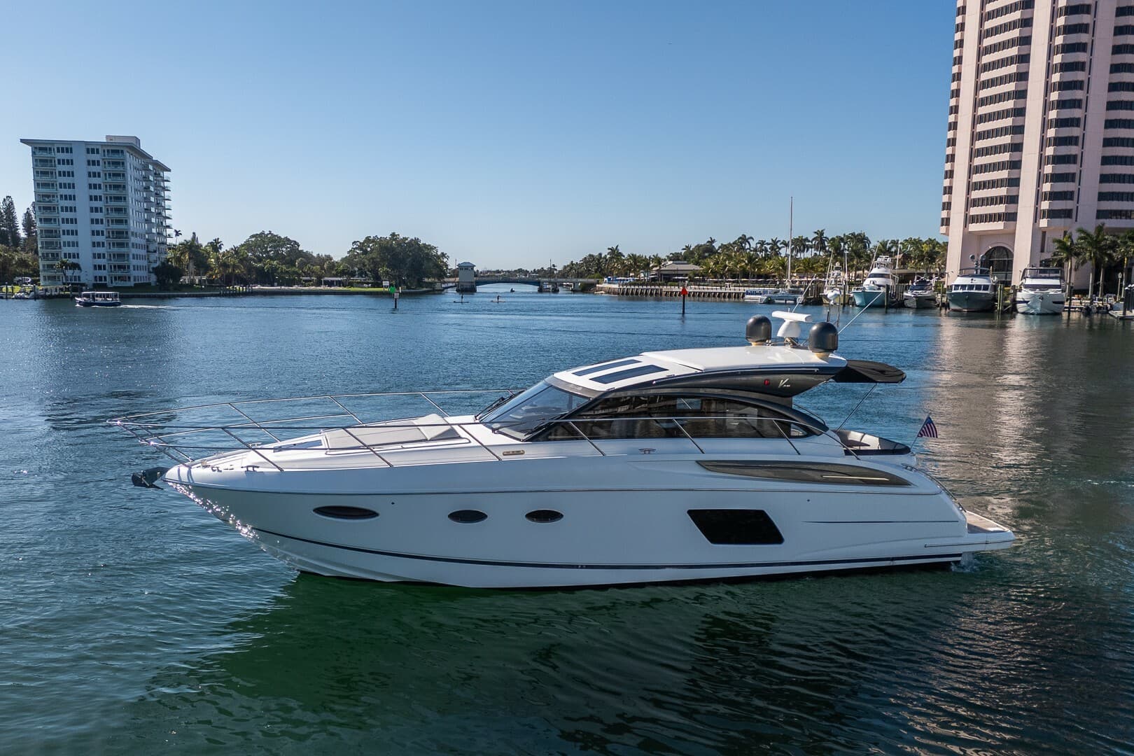 SEA-LICIOUS — 2016 · 48' · 2 Cabins · Pre-Owned