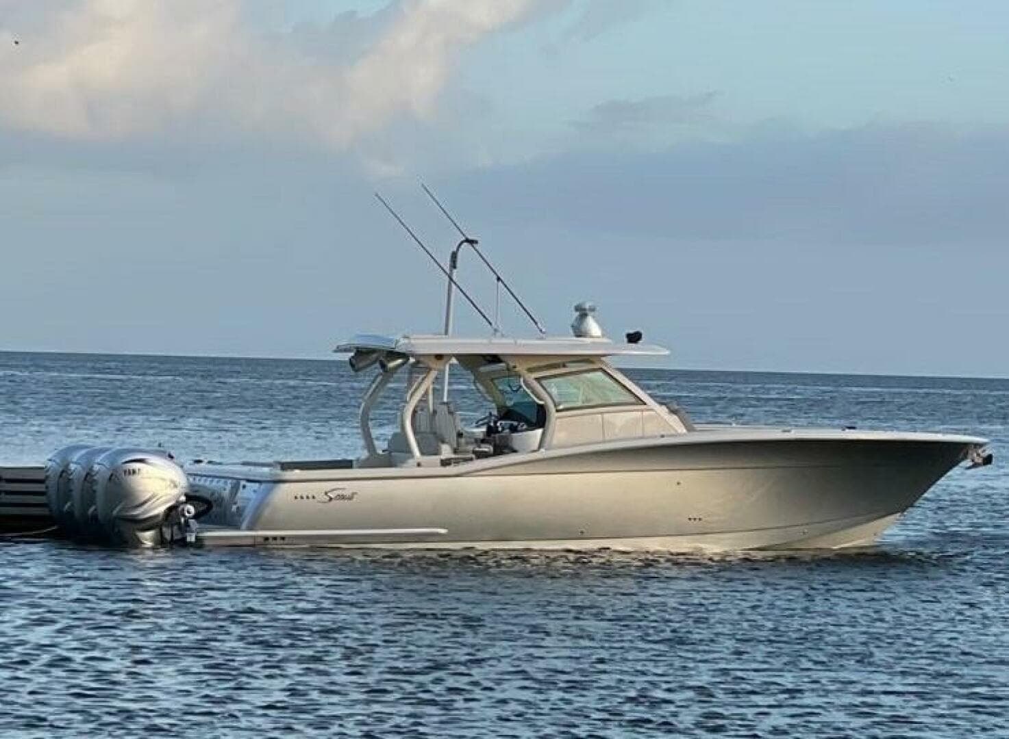 2019 Scout 380 LXF — 2019 · 38' · Pre-Owned