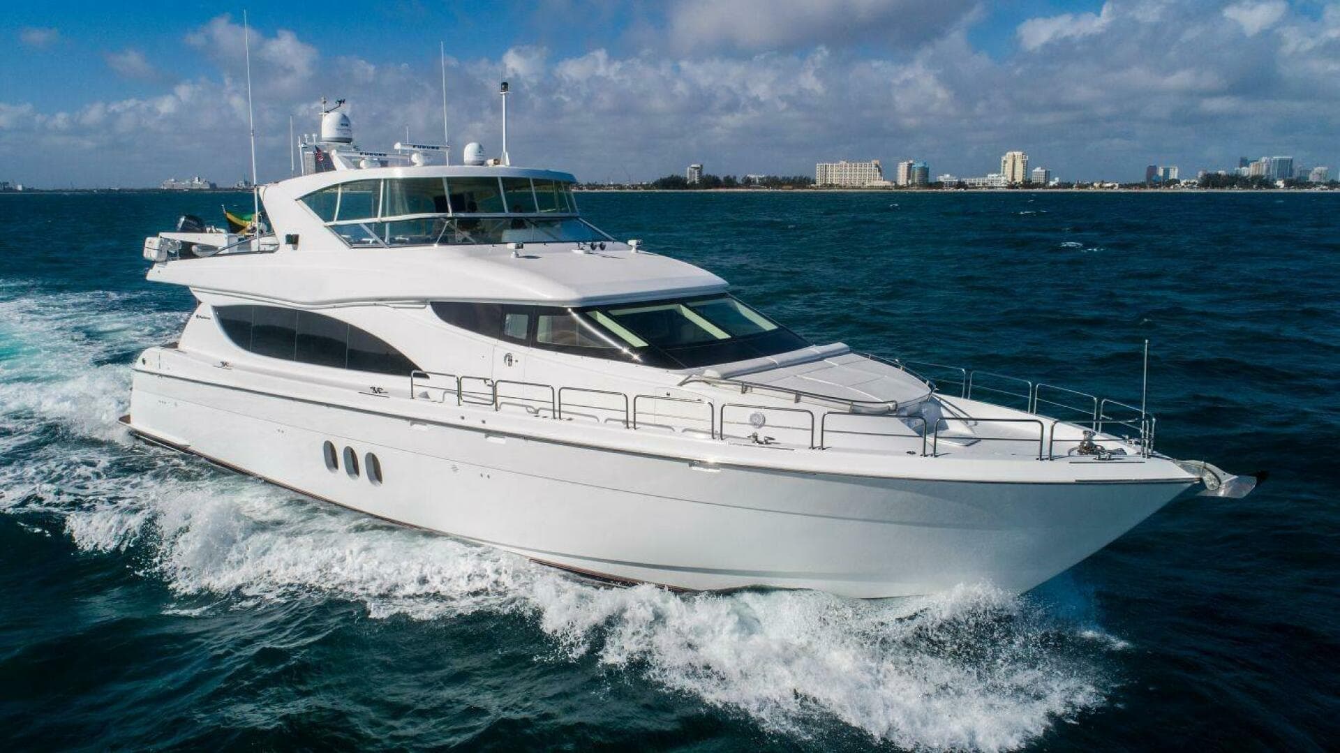 MONTE CRISTO — 2006 · 80' · 4 Cabins · Pre-Owned