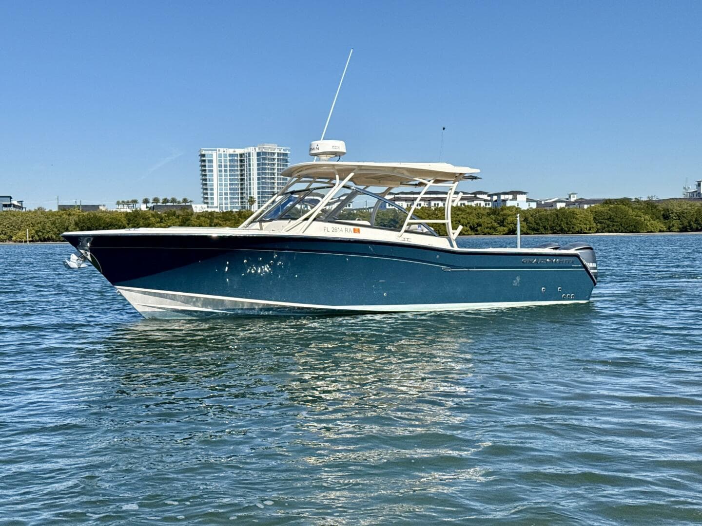 2016 Grady-White 307 Freedom — 2016 · 30' · Pre-Owned