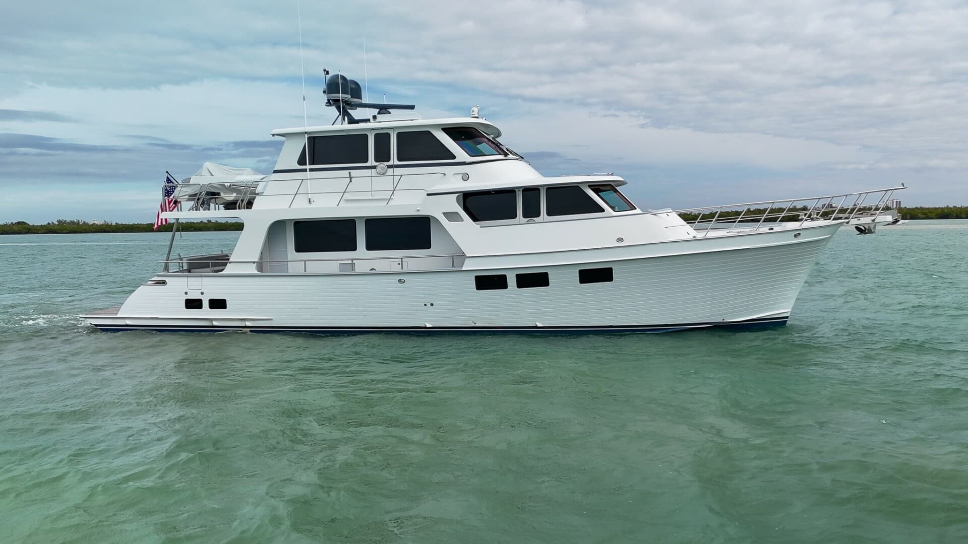 WHAT'S NEXT II — 2022 · 62' · Pre-Owned