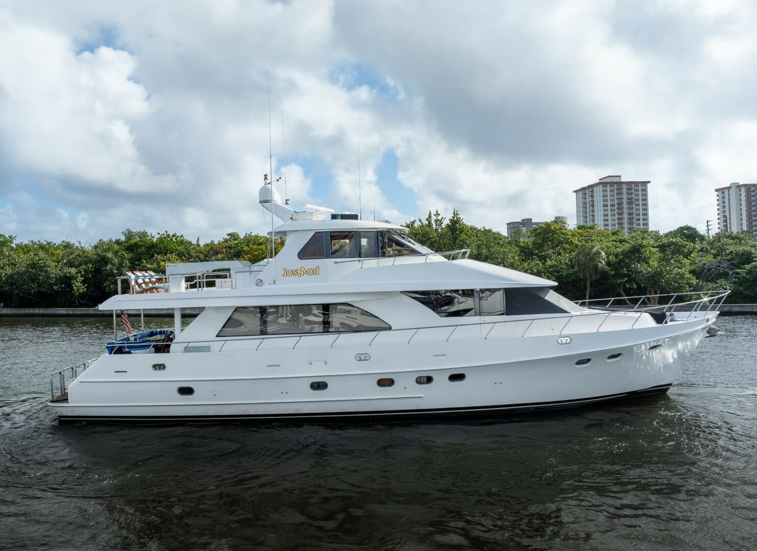 JusMad — 2005 · 80' · Pre-Owned