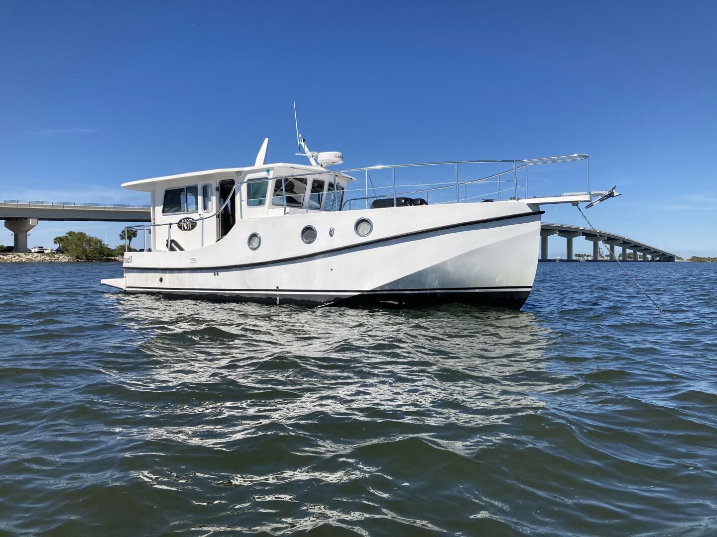 Earendil — 2024 · 37' · 2 Cabins · Pre-Owned