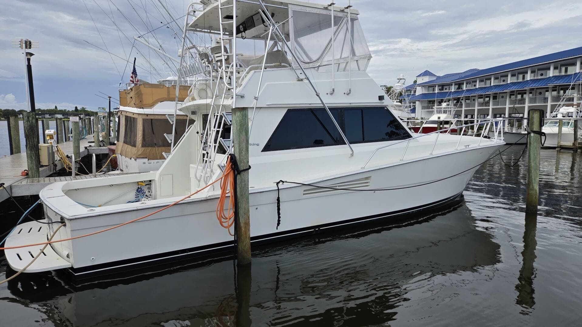 Wild Life — 1989 · 45' · 2 Cabins · Pre-Owned