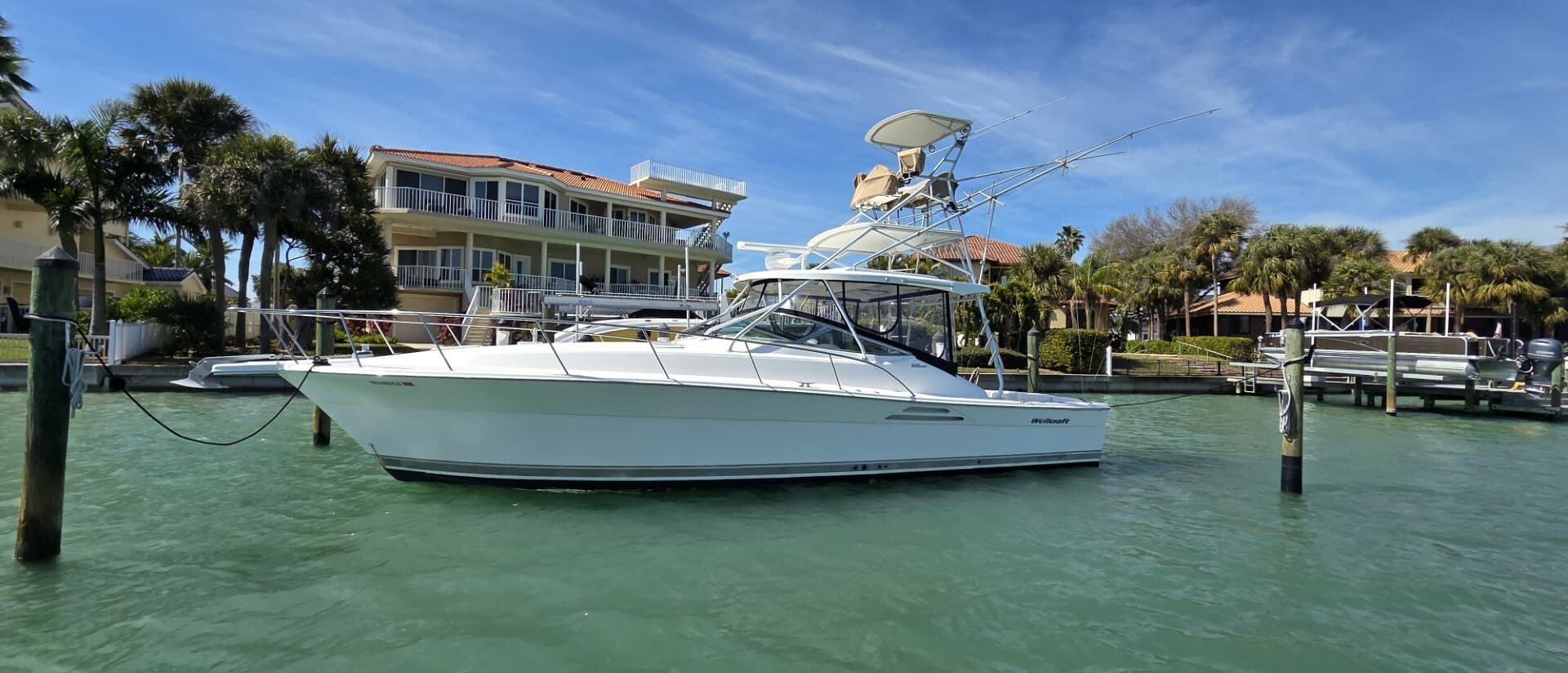 2004 Riviera 4000 Offshore — 2004 · 44' · Pre-Owned