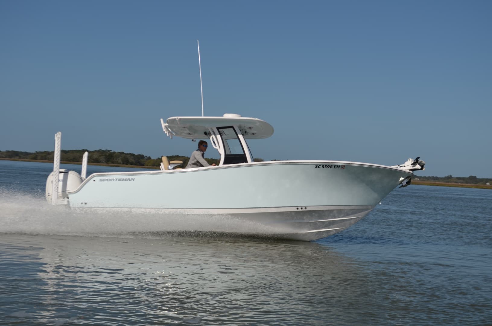 2026 Sportsman 252 — 2026 · 25' · Pre-Owned
