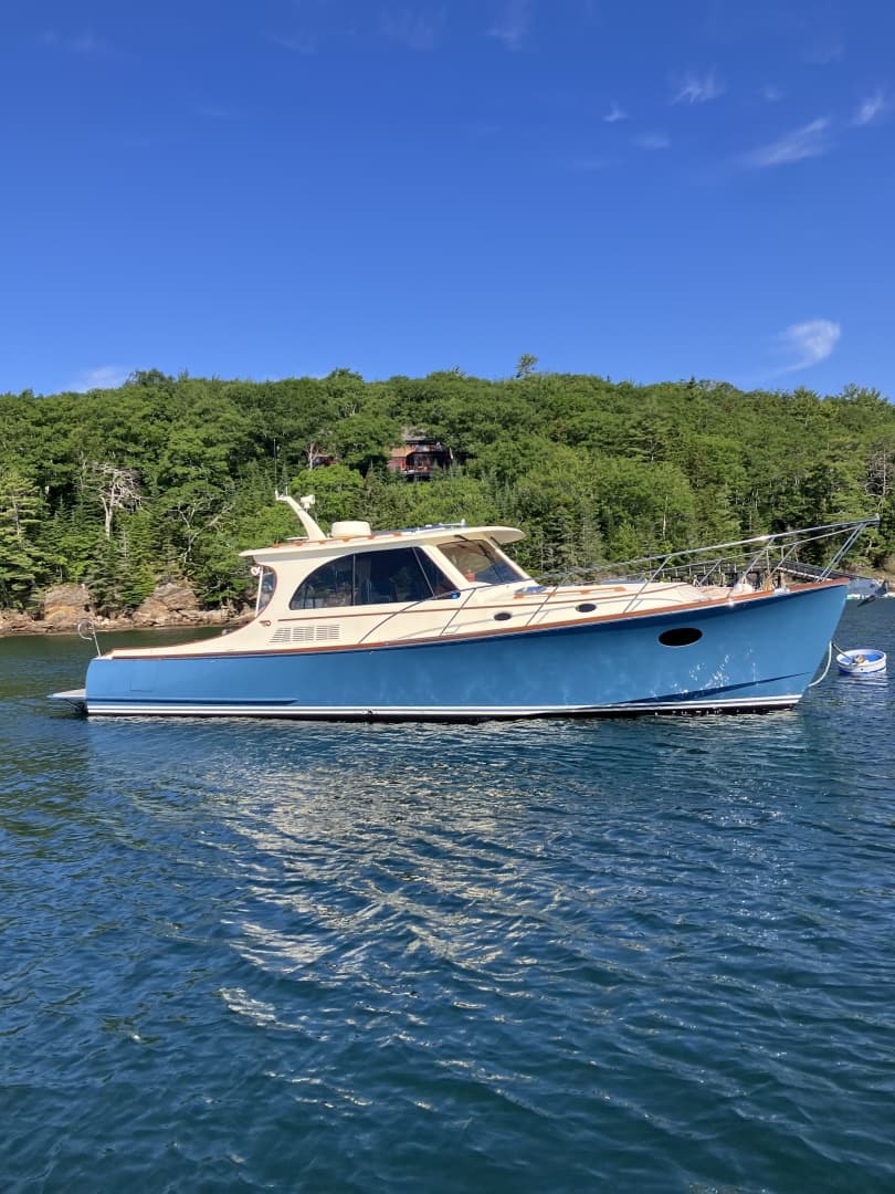 2019 Hinckley PB40 — 2019 · 42' · Pre-Owned