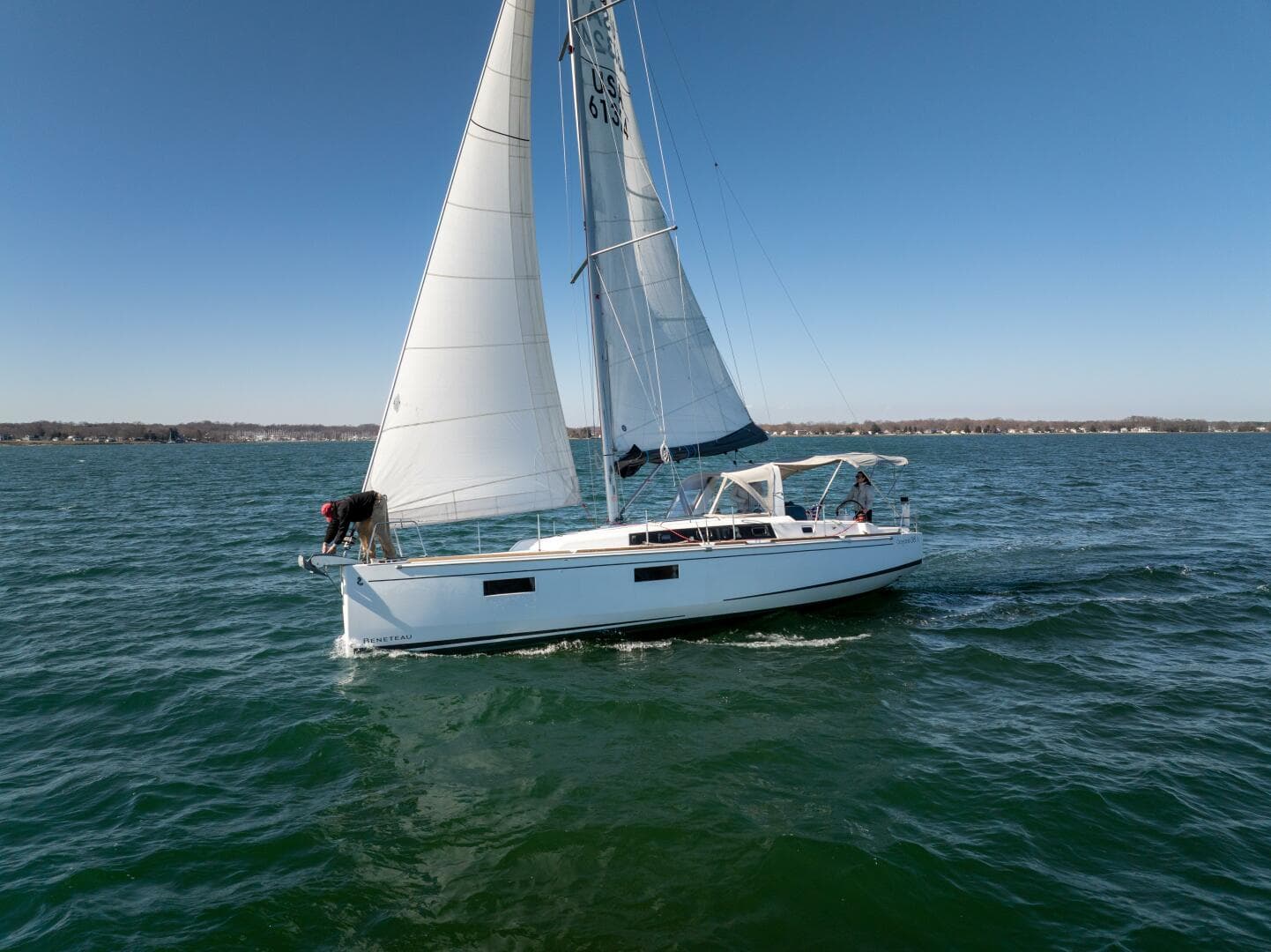 Fine Tuned — 2019 · 37' · 2 Cabins · Pre-Owned