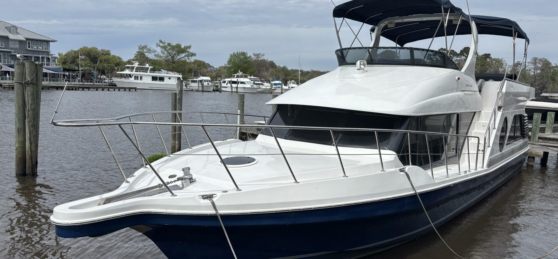 Fat Tuesday — 2007 · 52' · 2 Cabins · Pre-Owned