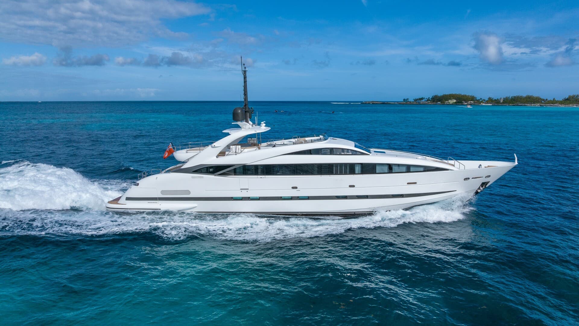 BACK 9 AND A HALF — 2017 · 120' · 5 Cabins · Pre-Owned