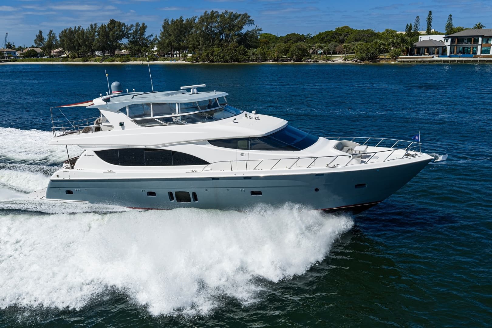 H2OME — 2013 · 80' · 4 Cabins · Pre-Owned