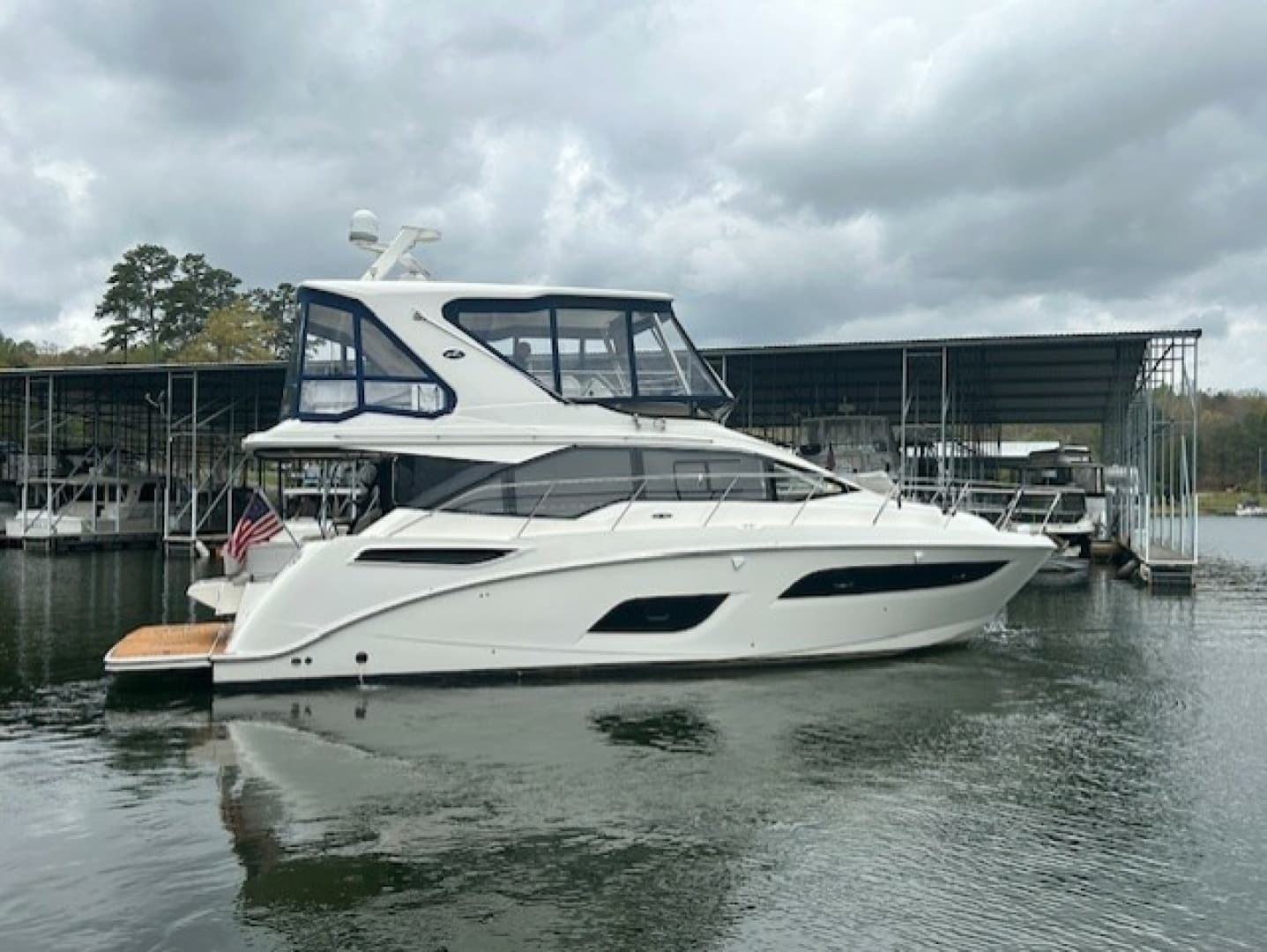 WATER INTO WINE — 2017 · 46' · 2 Cabins · Pre-Owned