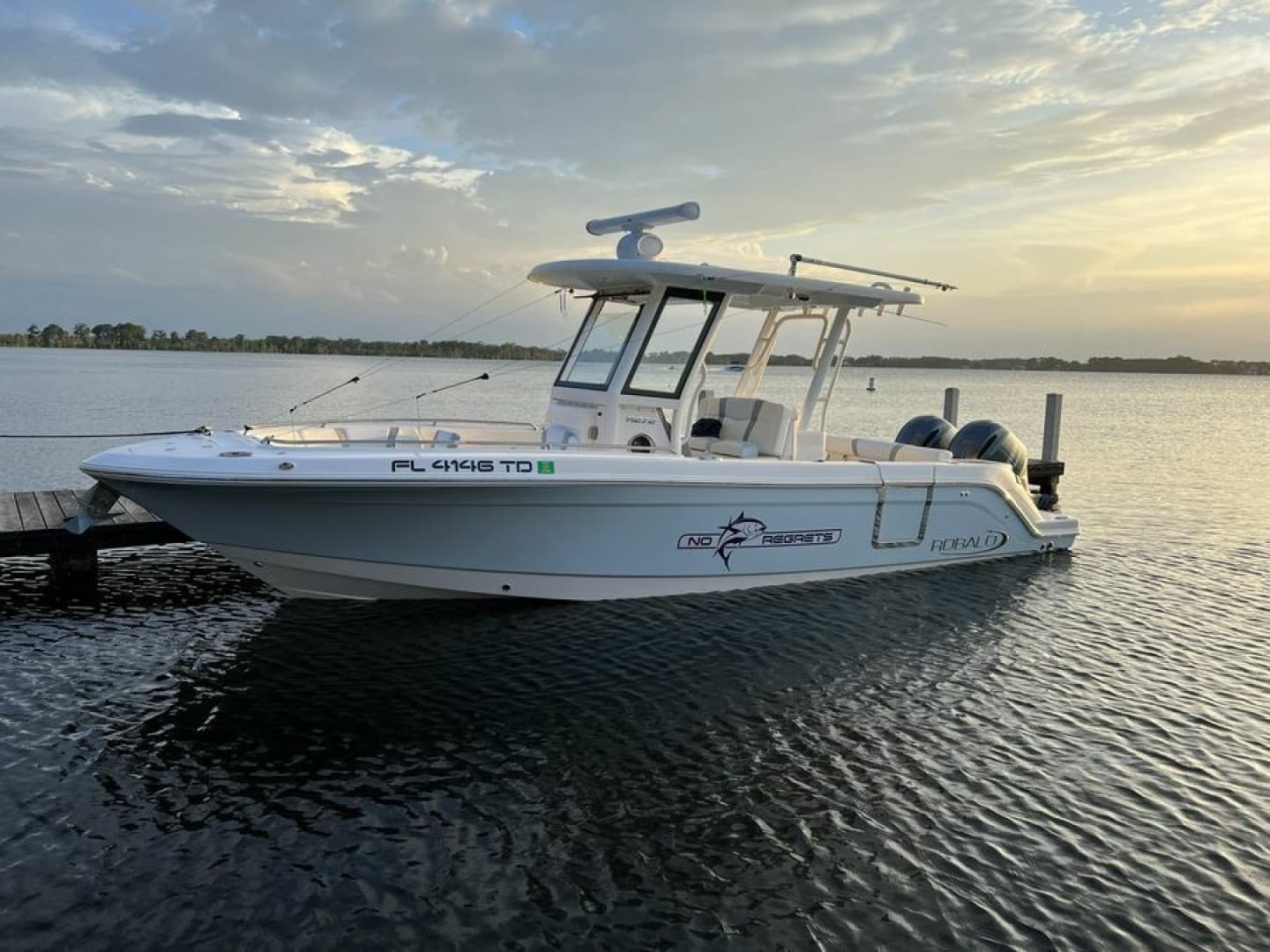 NO REGRETS — 2022 · 27' · Pre-Owned