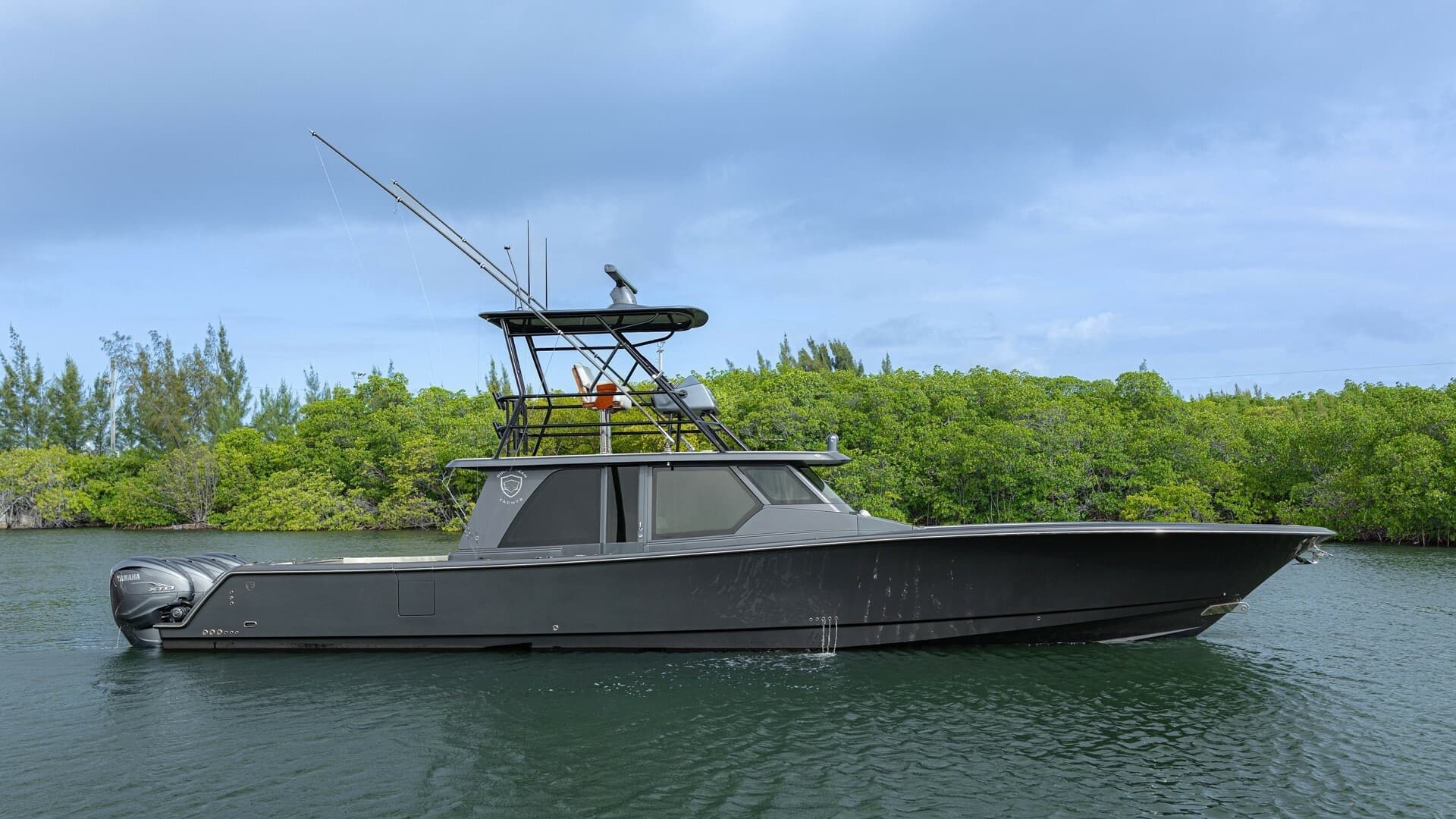 2017 Gulf Crosser — 2017 · 52' · 1 Cabin · Pre-Owned