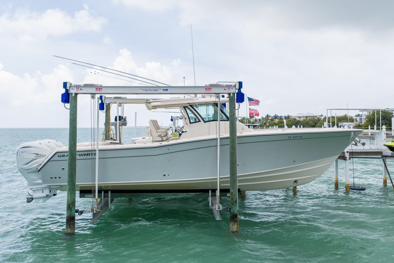 2021 Grady-White Canyon 376 — 2021 · 37' · Pre-Owned