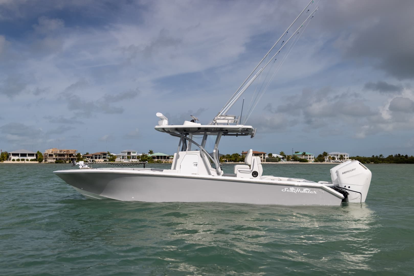 2025 SeaHunter Floridian — 2025 · 30' · Pre-Owned