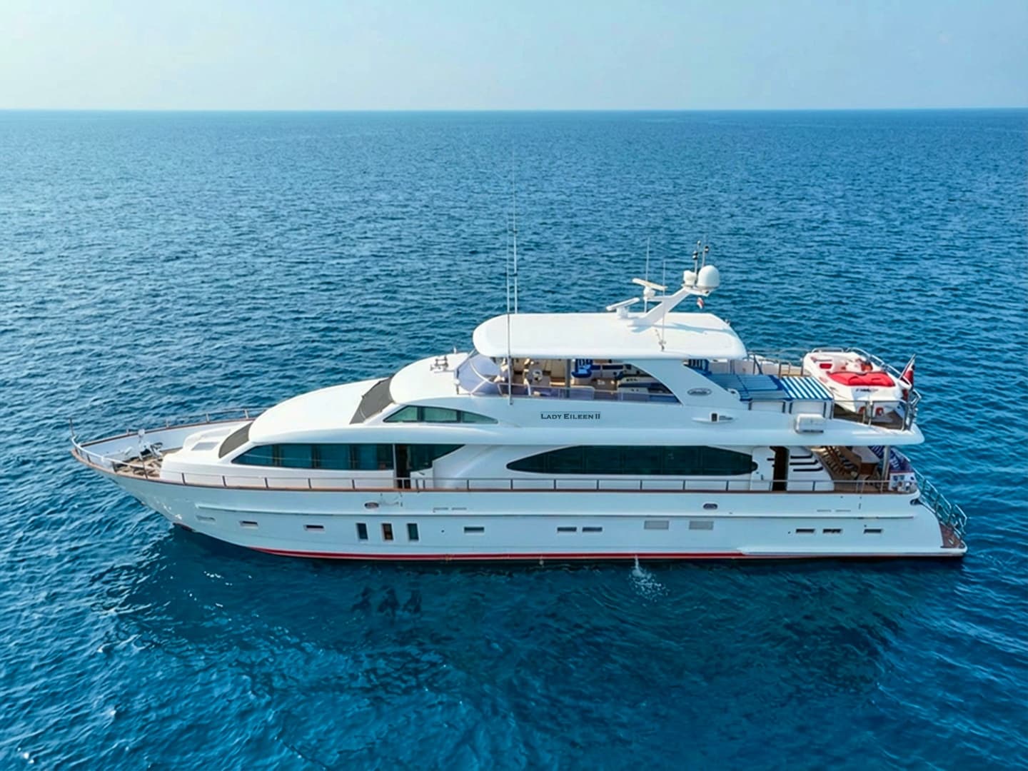 LADY EILEEN II — 2007 · 97' · 4 Cabins · Pre-Owned