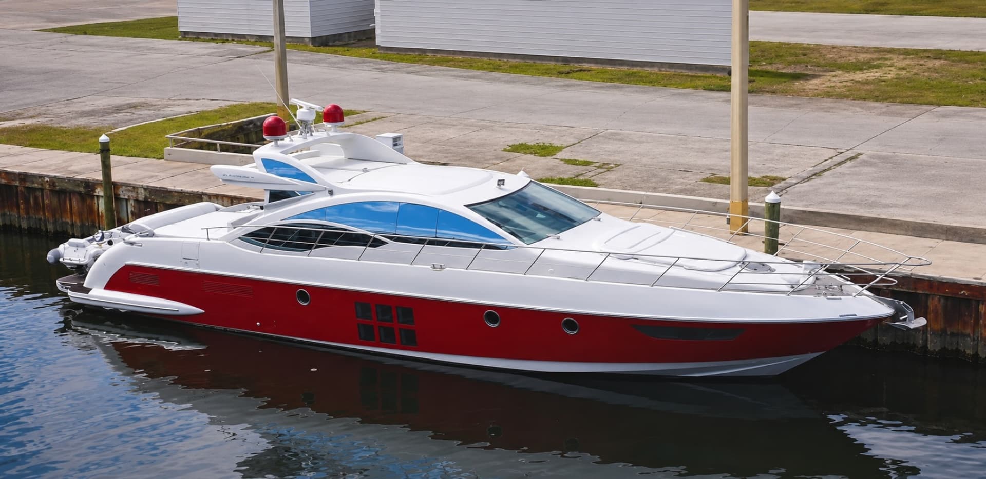2008 Azimut 62S — 2008 · 62' · Pre-Owned