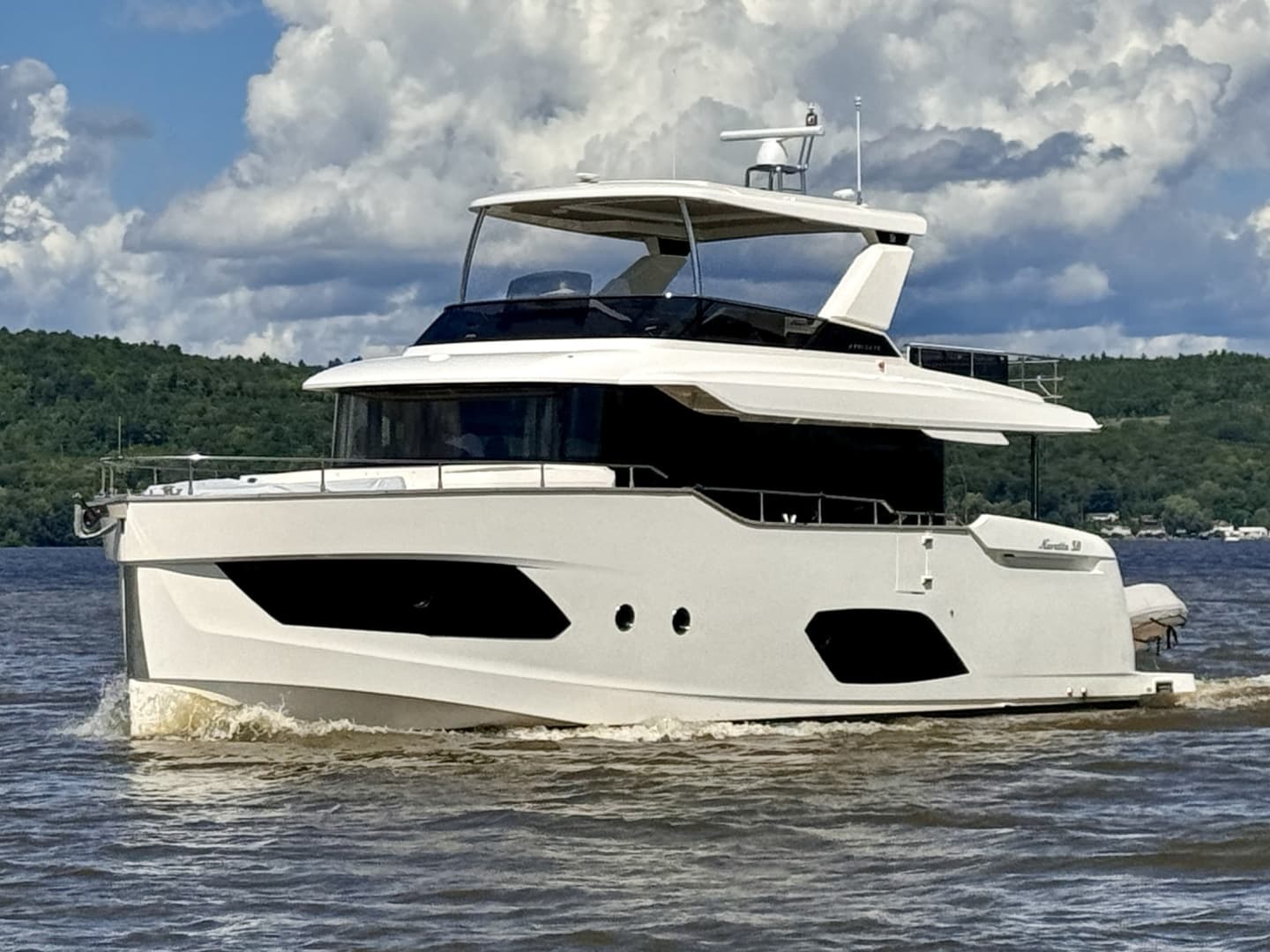 2024 Absolute NAVETTA 58 — 2024 · 57' · Pre-Owned