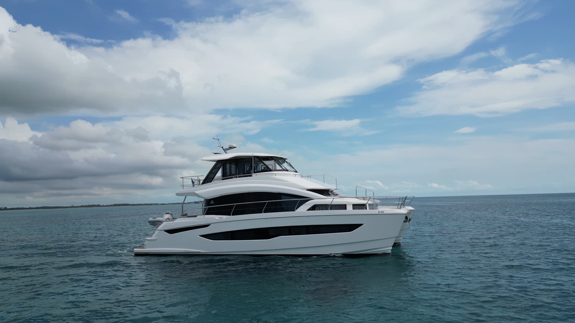2025 Aquila 54 YACHT — 2025 · 54' · 10 Cabins · Pre-Owned