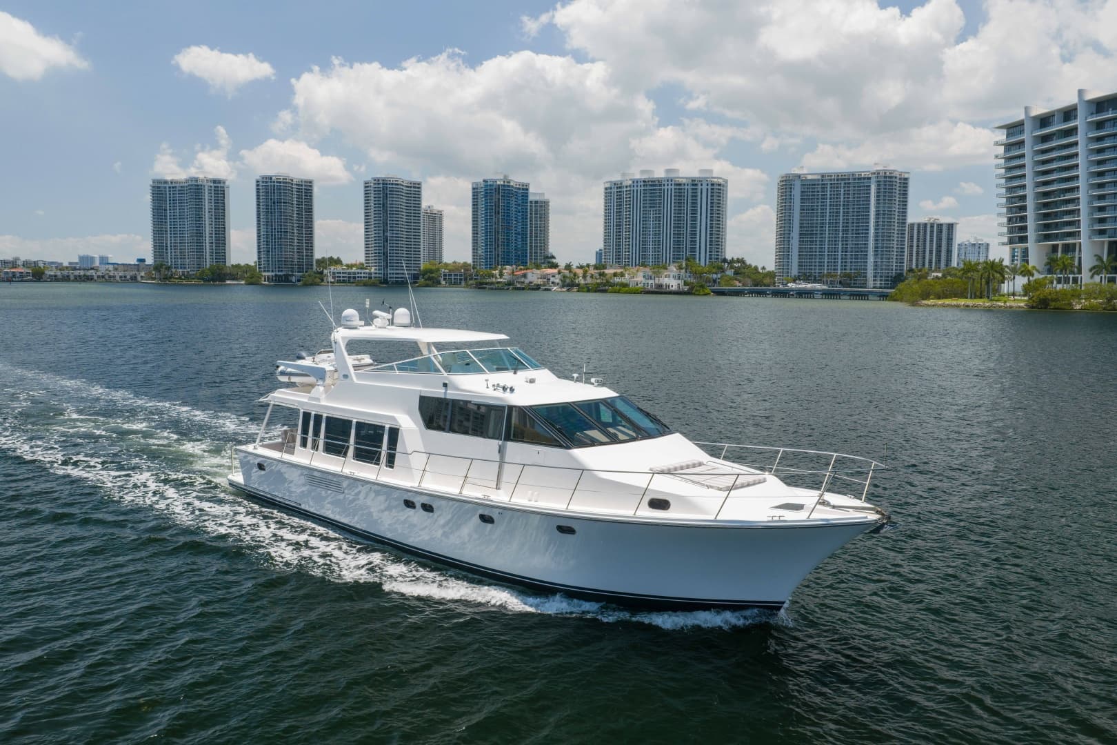 GIGI — 2007 · 65' · 3 Cabins · Pre-Owned