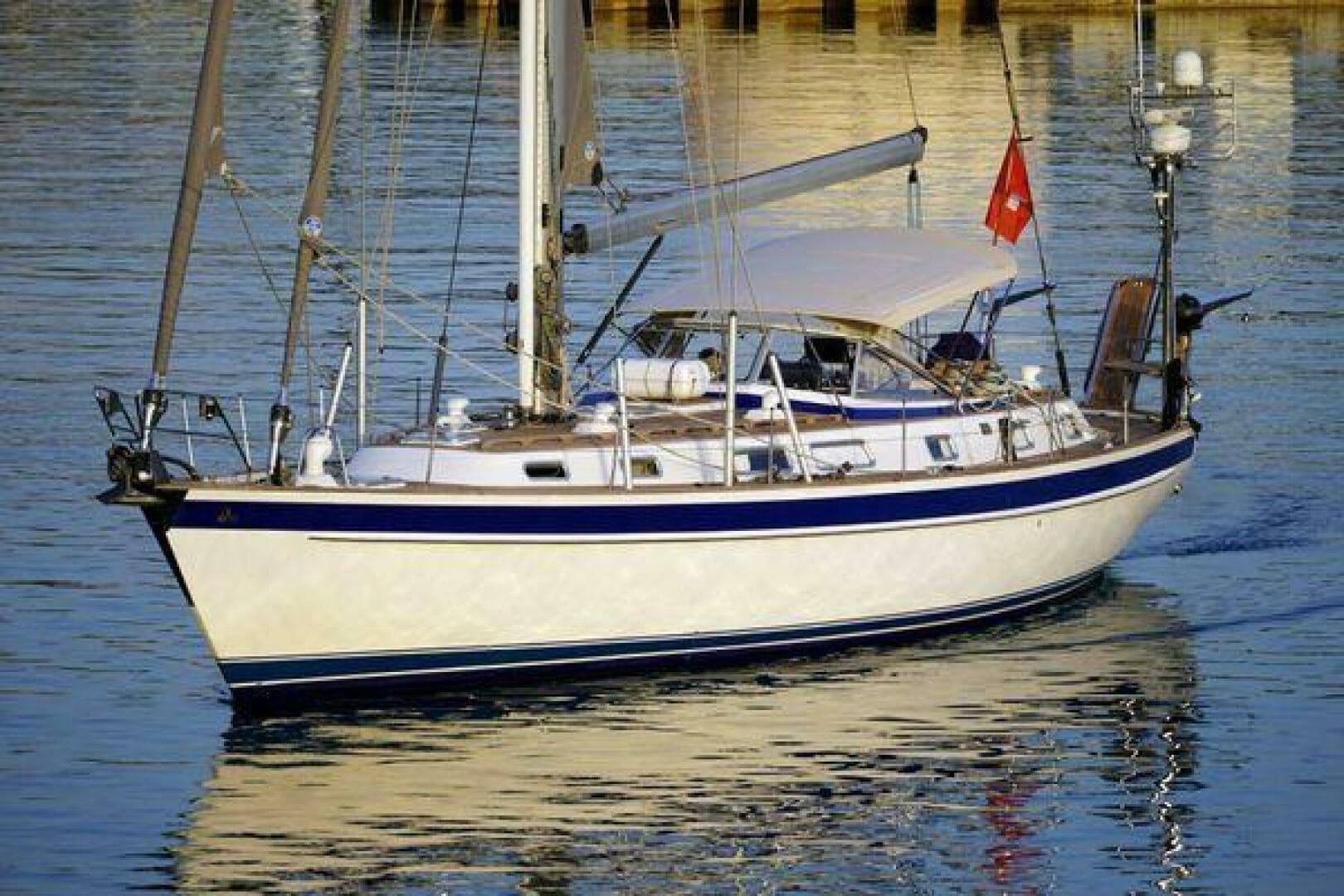 Persistence — 2002 · 53' · 3 Cabins · Pre-Owned
