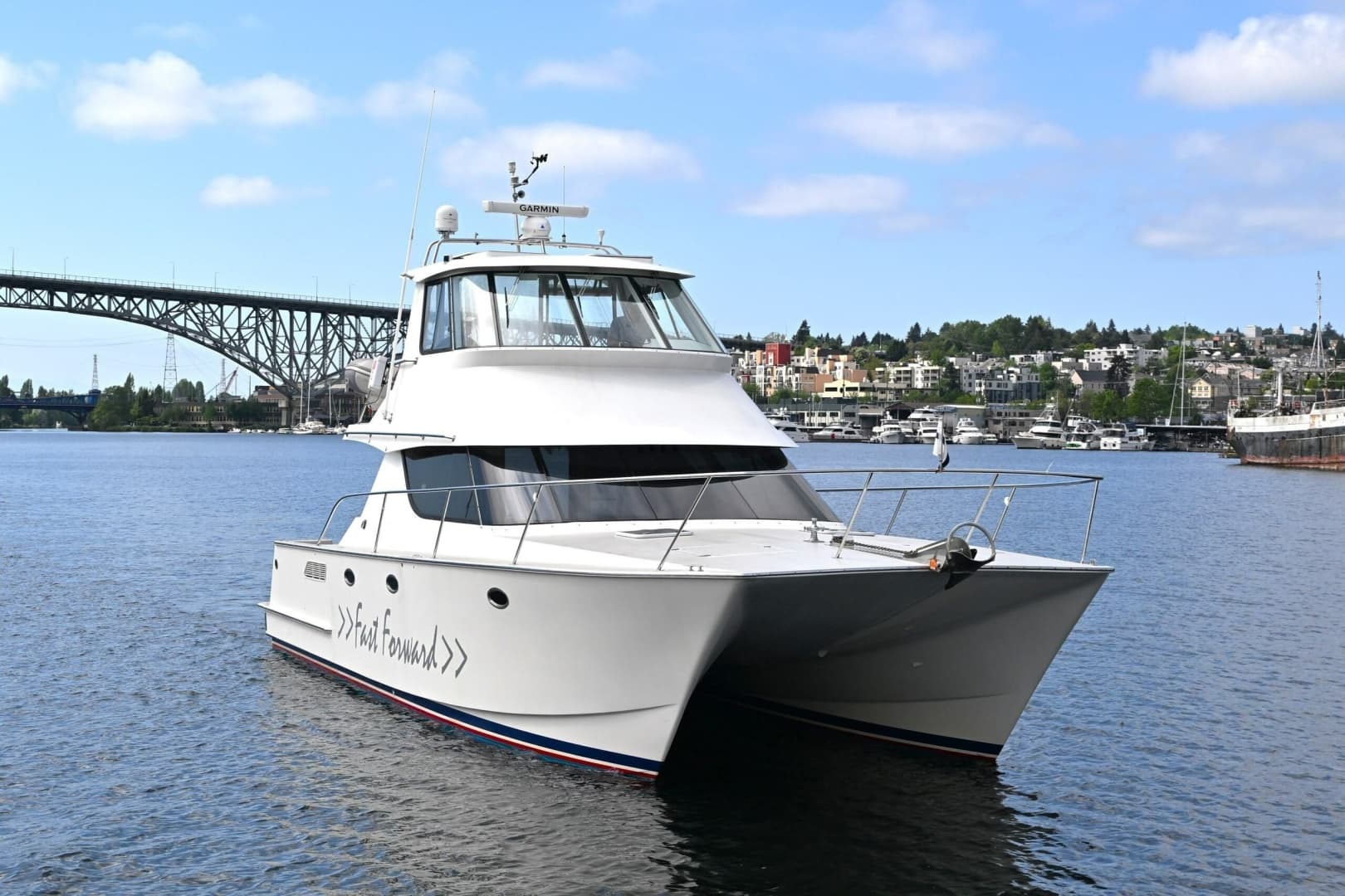 Fast Forward — 2002 · 42' · 1 Cabin · Pre-Owned