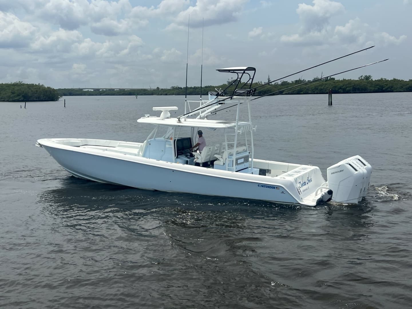 DAKOTA CRUDE — 2023 · 44' · Pre-Owned