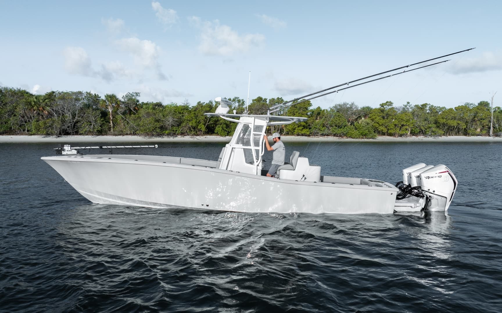 2023 Conch Conch 33 — 2023 · 33' · Pre-Owned
