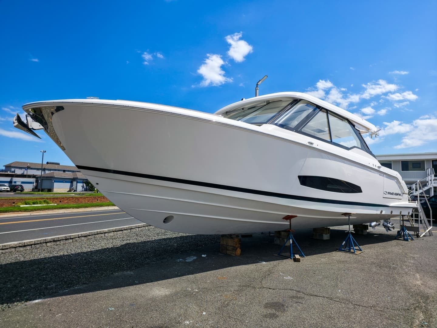 2026 Regal LX43 — 2026 · 44' · Pre-Owned