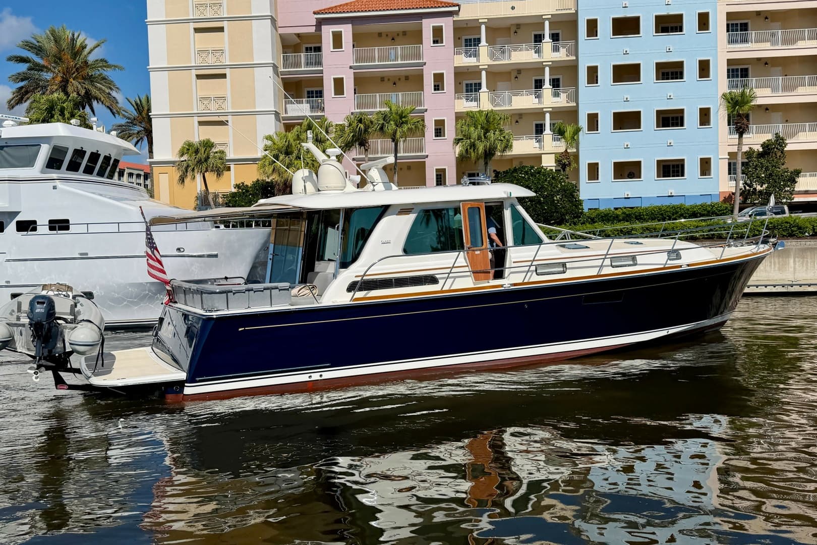 Mimi — 2016 · 52' · Pre-Owned