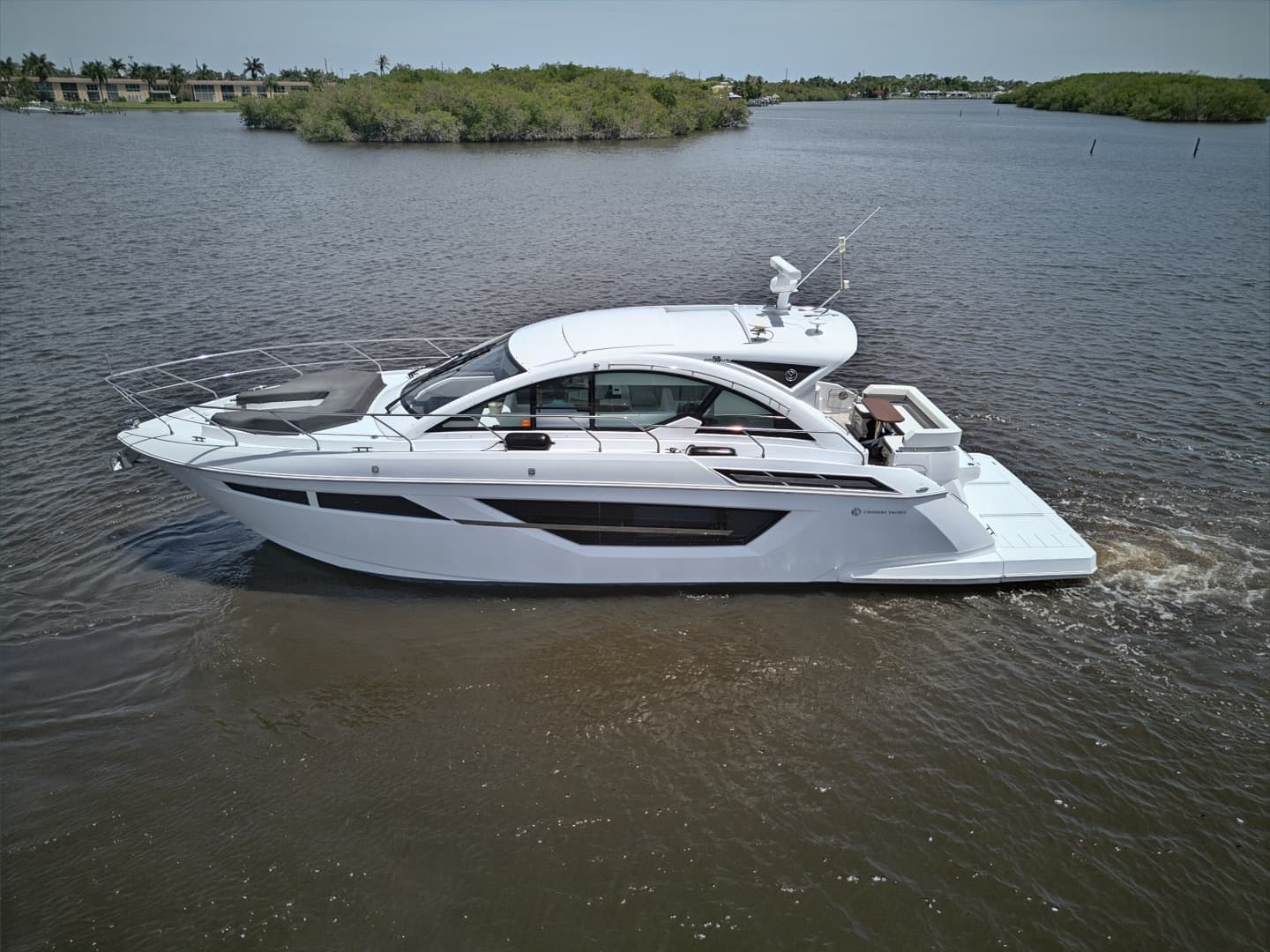 2023 Cruisers Yachts 50 CANTIUS — 2023 · 50' · Pre-Owned