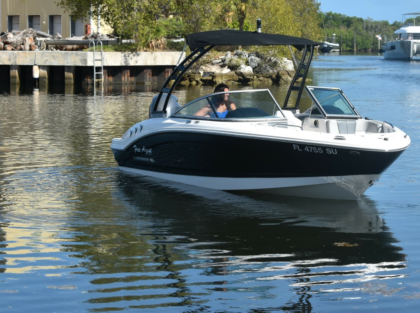 2021 Chaparral 21 SSI — 2021 · 21.5' · Pre-Owned