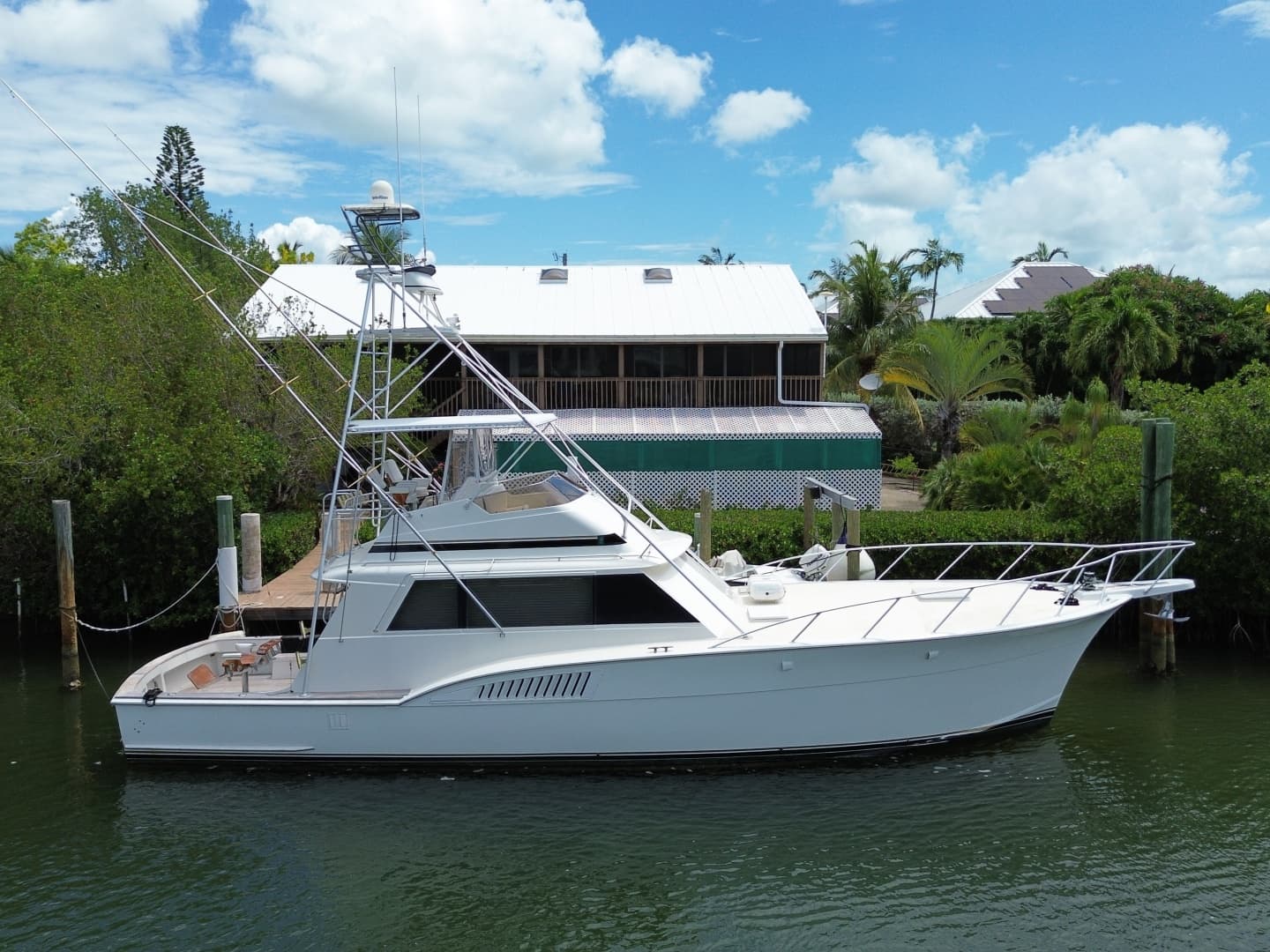 THIS OLD HATT — 1976 · 53' · 3 Cabins · Pre-Owned