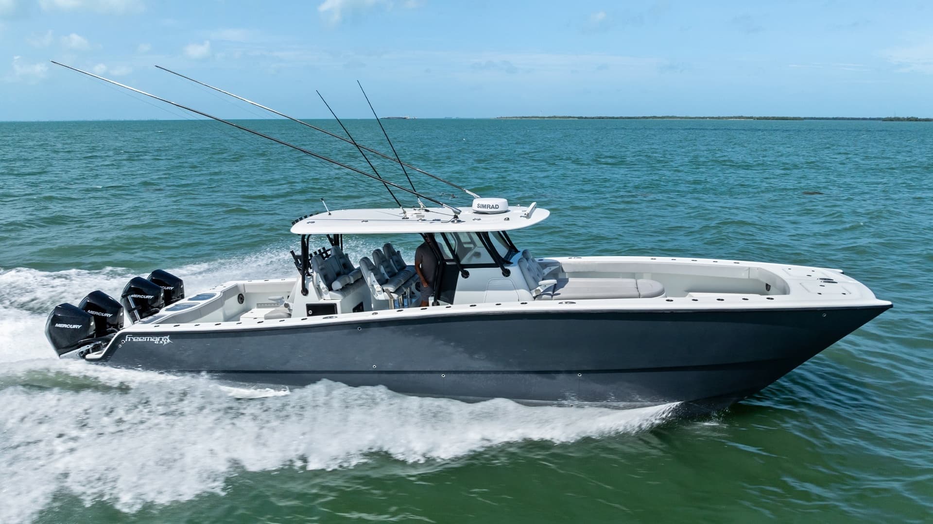 2020 Freeman 42 LR — 2020 · 42' · Pre-Owned