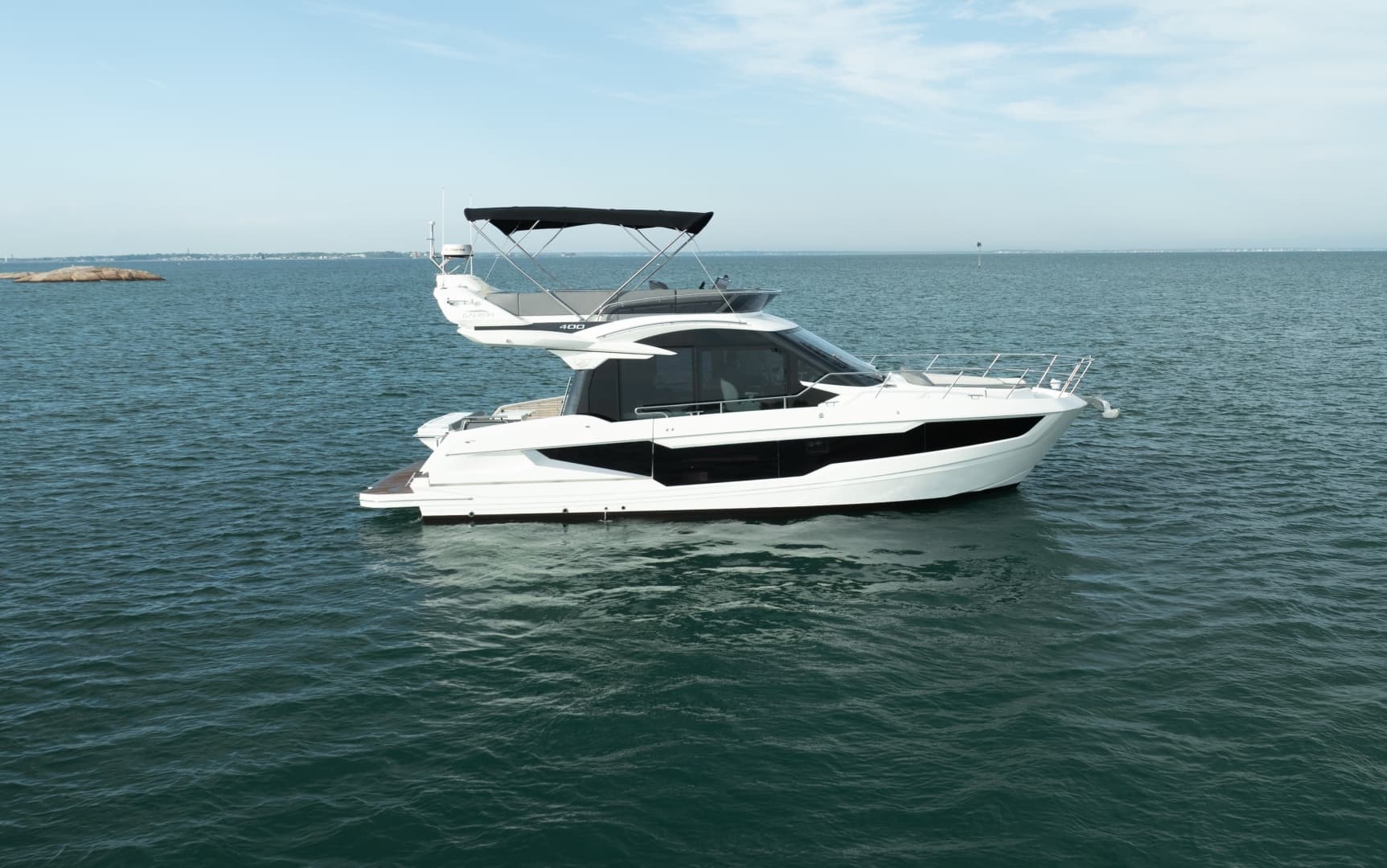 Why Knot — 2023 · 40' · 2 Cabins · Pre-Owned