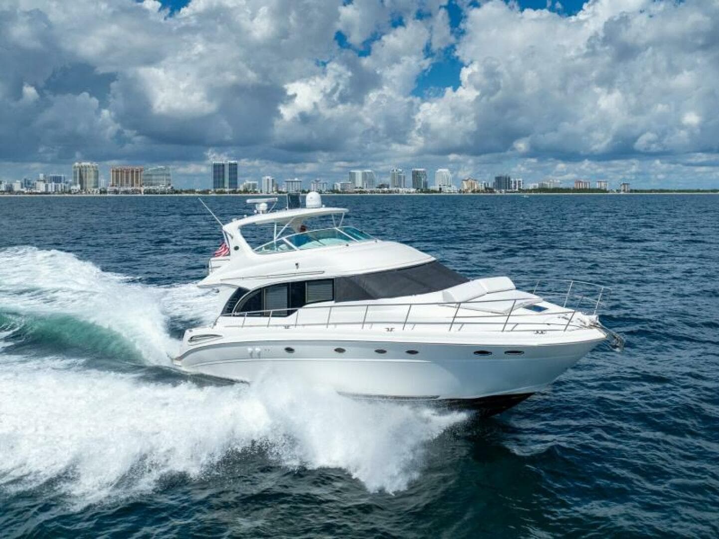 L'attitude Adjustment — 2001 · 54' · Pre-Owned