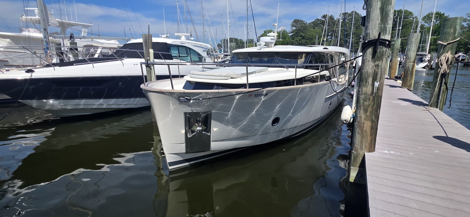 Come What May — 2023 · 39' · 2 Cabins · Pre-Owned