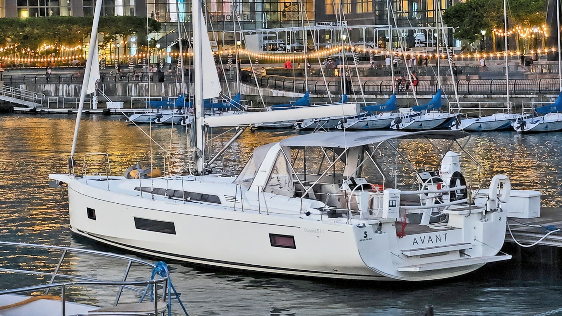 AVANT — 2020 · 51' · 3 Cabins · Pre-Owned