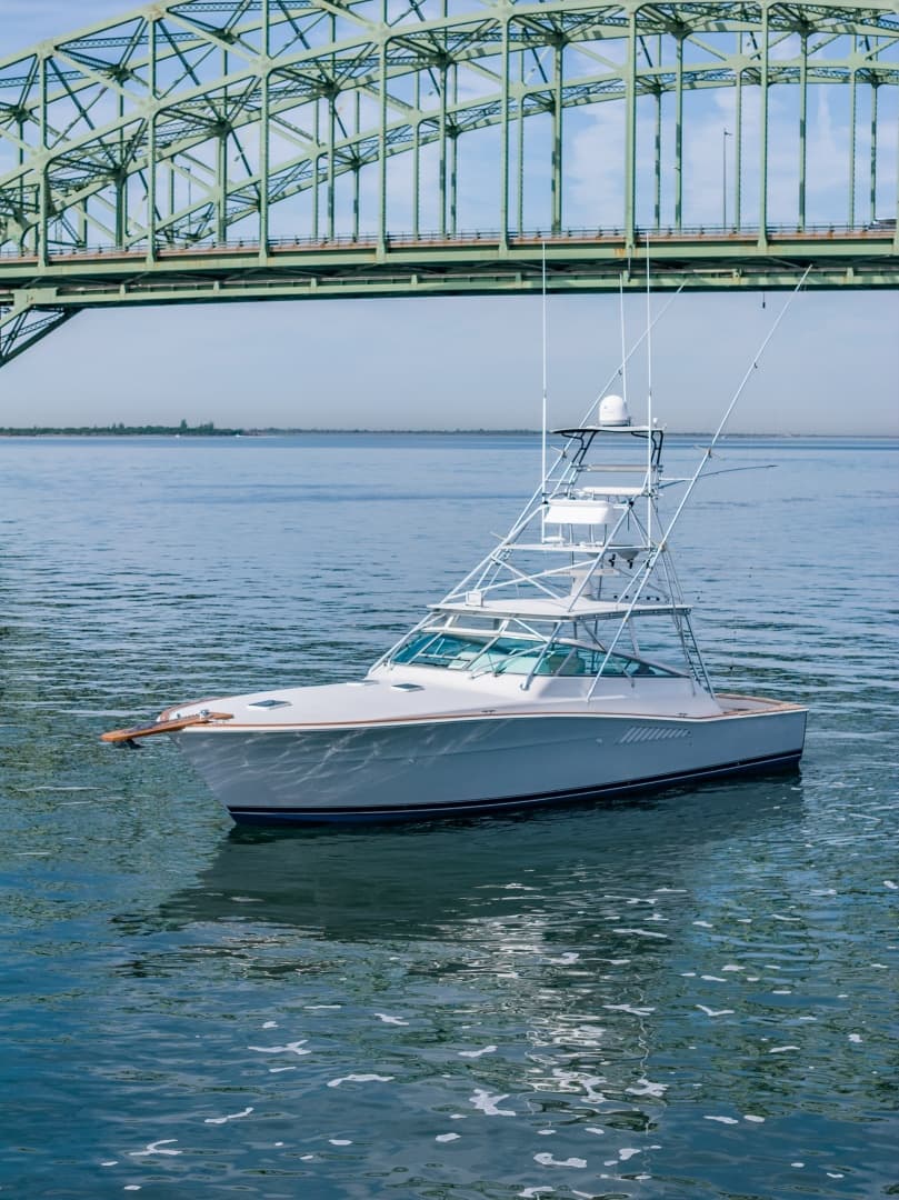 Touch Of Grey — 1997 · 43' · 1 Cabin · Pre-Owned