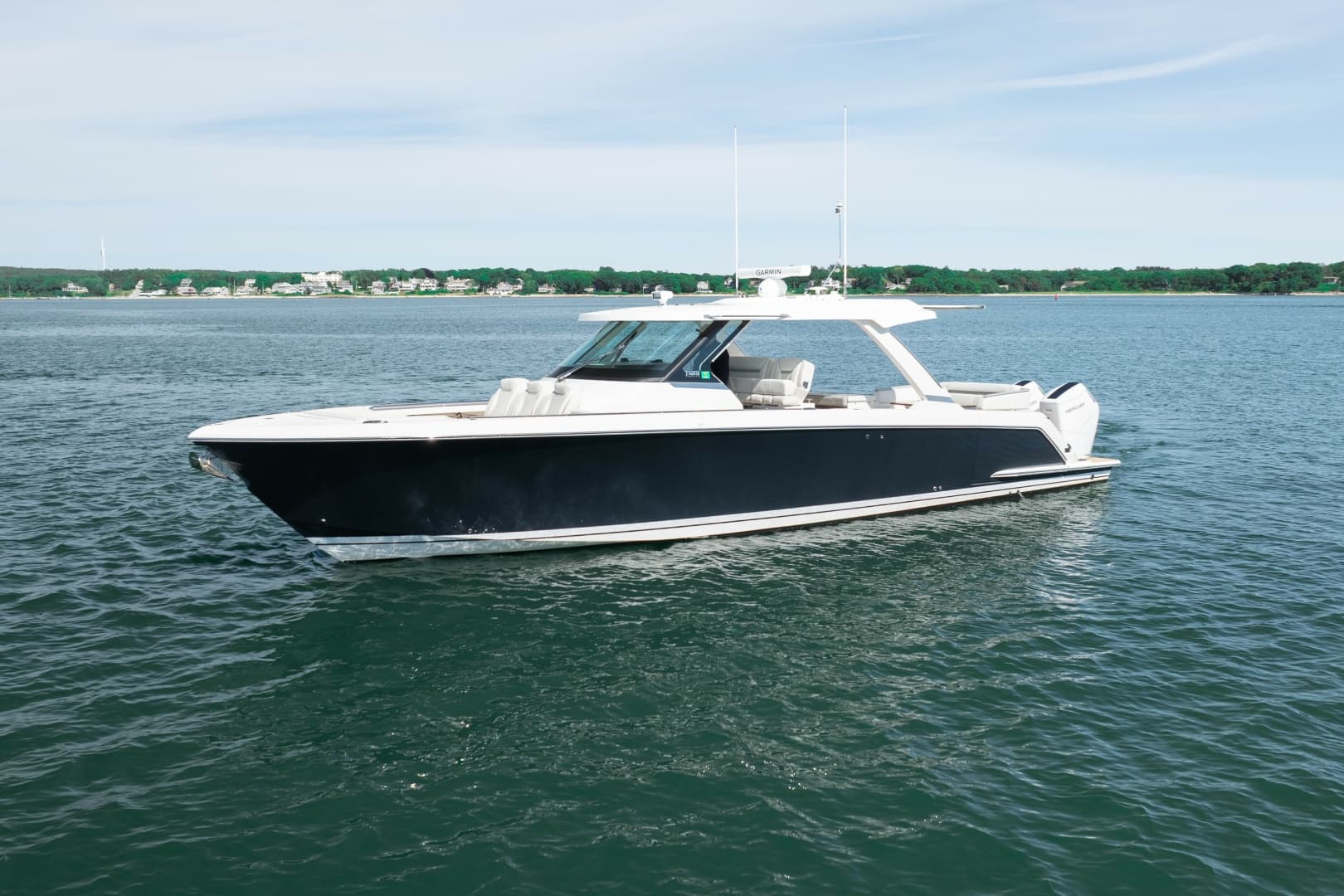 Hammock — 2024 · 43' · 2 Cabins · Pre-Owned